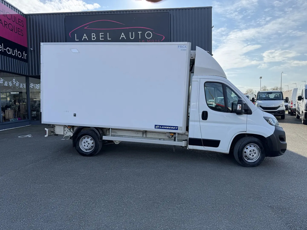 Fiat Ducato CCB 3.5 MAXI HD M 2.3 MULTIJET 130CH BUSINESS - Box van: picture 1 Fiat Ducato CCB 3.5 MAXI HD M 2.3 MULTIJET 130CH BUSINESS - Box van: picture 1