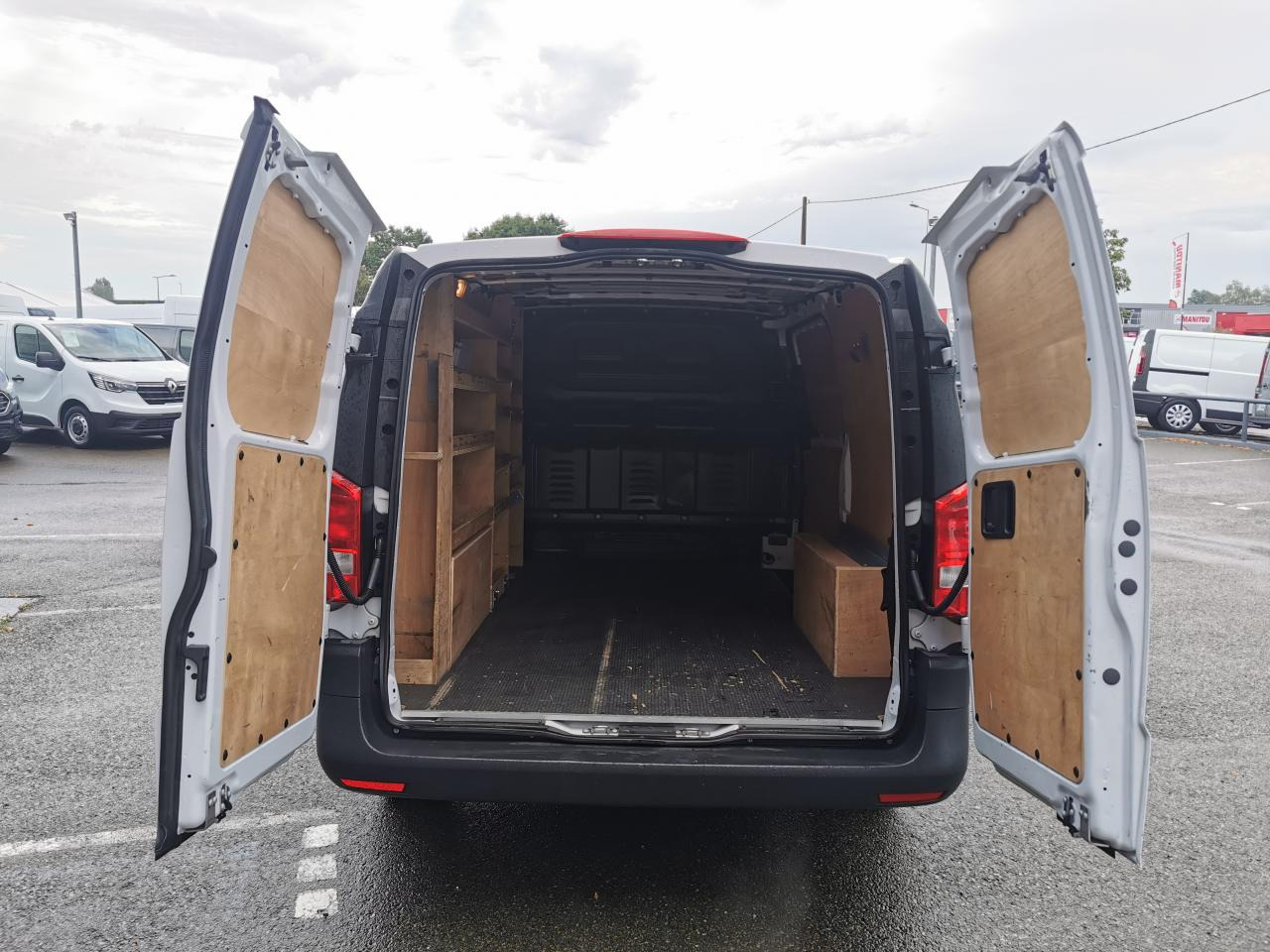 MERCEDES VITO LONG 114 CDI BVA - Panel van: picture 3 MERCEDES VITO LONG 114 CDI BVA - Panel van: picture 3