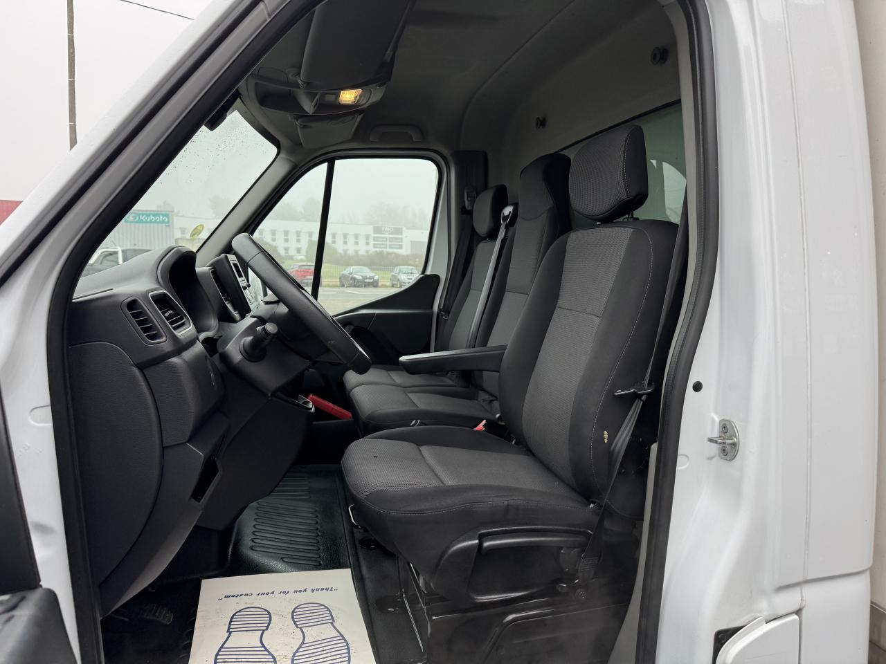 Box van RENAULT MASTER 3T5 CAISSE 20M3 HAYON 2.3 DCI 145CH GRAND CONFORT: picture 6