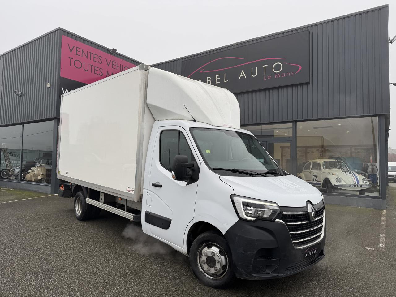 RENAULT MASTER CAISSE 20M3 + HAYON RJ 2.3 DCI 145CH - Box van: picture 4 RENAULT MASTER CAISSE 20M3 + HAYON RJ 2.3 DCI 145CH - Box van: picture 4