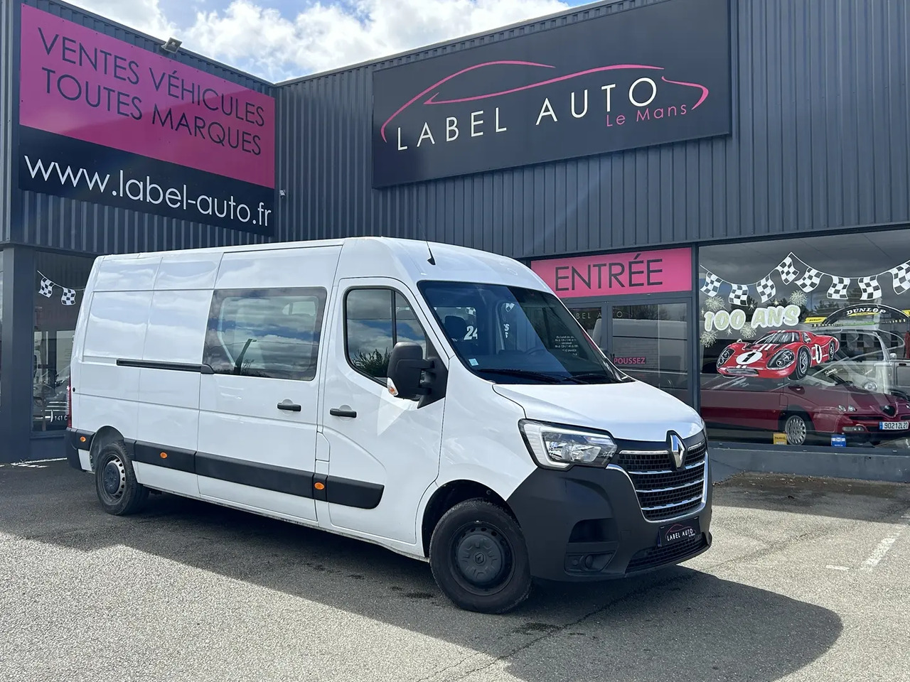 Renault Master F3500 L3H2 2.3 BLUE DCI 135CH CABINE APPROFONDIE GRAND CONFORT - Combi van: picture 3 Renault Master F3500 L3H2 2.3 BLUE DCI 135CH CABINE APPROFONDIE GRAND CONFORT - Combi van: picture 3