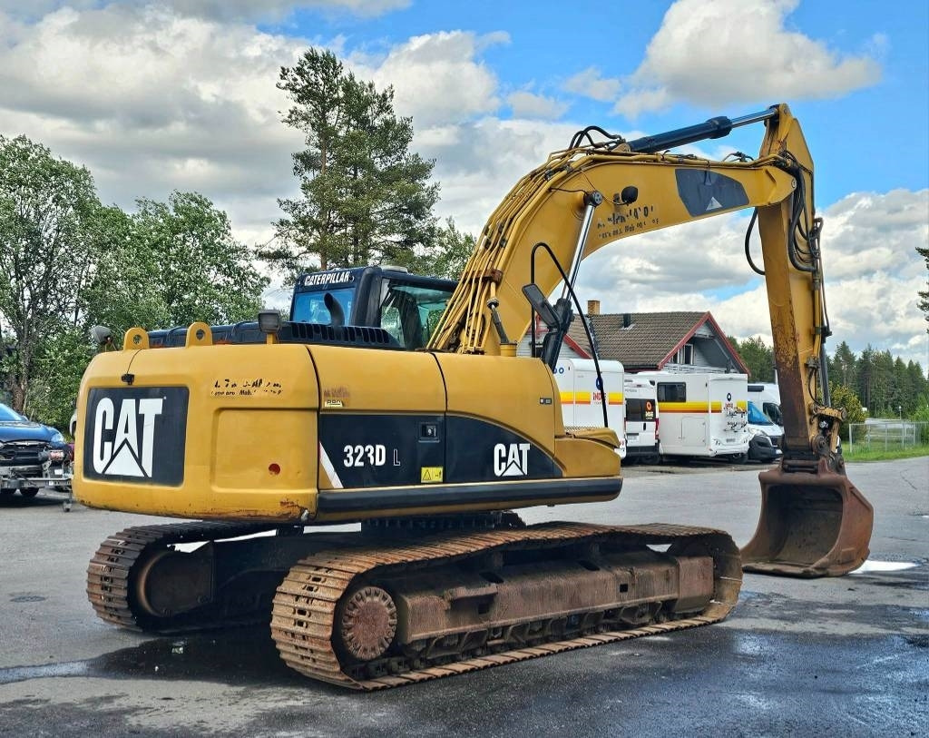 CAT 323 D L - Crawler excavator: picture 5 CAT 323 D L - Crawler excavator: picture 5
