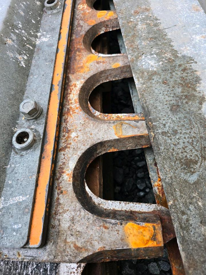 Fiedler FAS 1400 Wallheckenschere Astschere Astkutter Astcutter Lichtraumprofilsäge Lichtraumprofilschere für Mähausleger Böschungsmäher Böschungsmulcher FFA 400 Bagger DUA UNA Dücker Mulag - Flail mower/ Mulcher: picture 4 Fiedler FAS 1400 Wallheckenschere Astschere Astkutter Astcutter Lichtraumprofilsäge Lichtraumprofilschere für Mähausleger Böschungsmäher Böschungsmulcher FFA 400 Bagger DUA UNA Dücker Mulag - Flail mower/ Mulcher: picture 4