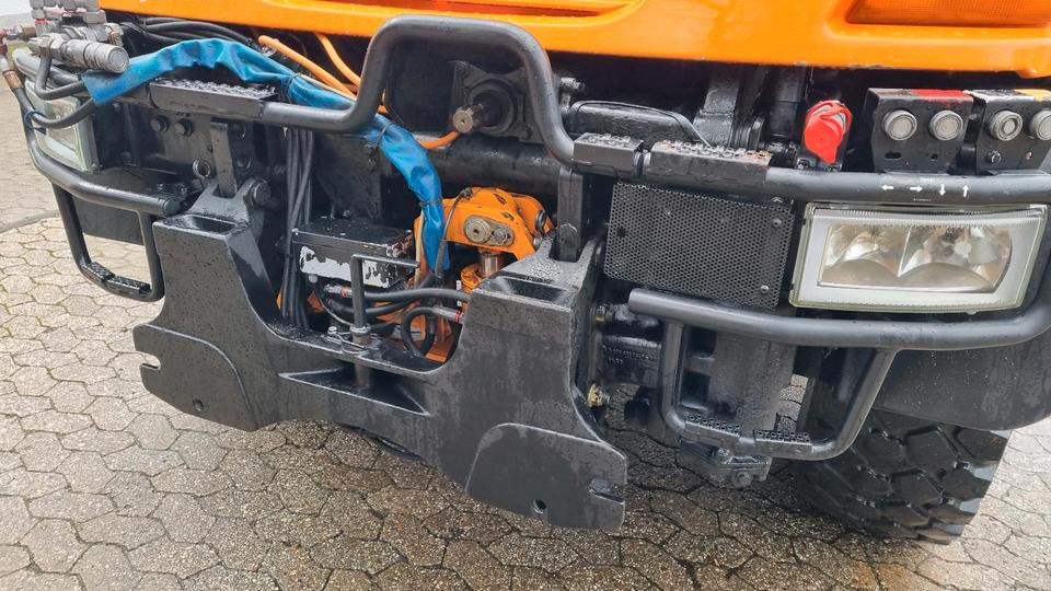 Unimog 405 U500 2013 6500 Stunden Hydrostat Variopilot Mercedes Benz U 500 400 300 318 423b430 530 - Municipal/ Special vehicle: picture 5 Unimog 405 U500 2013 6500 Stunden Hydrostat Variopilot Mercedes Benz U 500 400 300 318 423b430 530 - Municipal/ Special vehicle: picture 5