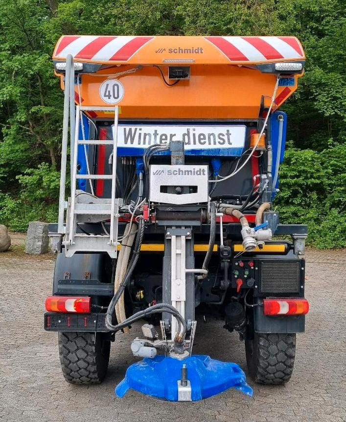 Unimog 423 Mercedes Benz U423 427 429 430 530 527 Schmidt Stratos Salzstreuer - Municipal/ Special vehicle: picture 5 Unimog 423 Mercedes Benz U423 427 429 430 530 527 Schmidt Stratos Salzstreuer - Municipal/ Special vehicle: picture 5