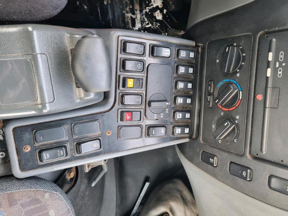 Unimog U20 Mercedes-Benz MB 405 U 290 300 400 427 530 405 Kipper Winterdienst Expeditionfahrzeug - Municipal/ Special vehicle: picture 5 Unimog U20 Mercedes-Benz MB 405 U 290 300 400 427 530 405 Kipper Winterdienst Expeditionfahrzeug - Municipal/ Special vehicle: picture 5