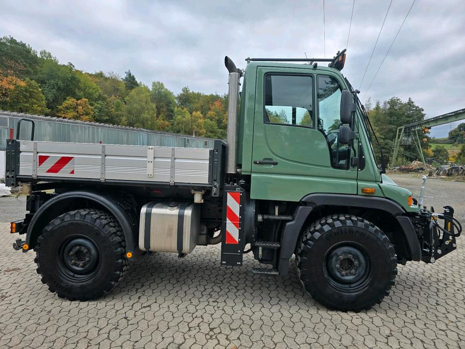 Unimog U300 AGRAR 405/10 405/12 NKS-Z-UGN-43K Mercedes-Benz UGE UGN LOF U 300 400 500 - Municipal/ Special vehicle: picture 4 Unimog U300 AGRAR 405/10 405/12 NKS-Z-UGN-43K Mercedes-Benz UGE UGN LOF U 300 400 500 - Municipal/ Special vehicle: picture 4