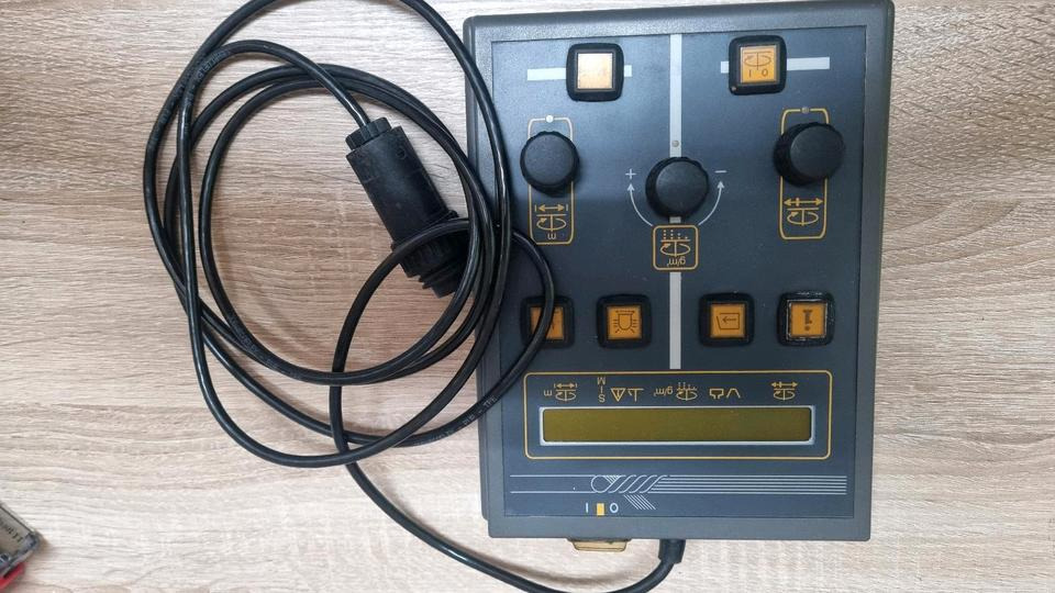 Neue NU410K Schmidt Aebi Salzstreuer Steuerung für Stratos Mitos Niros Salzsilo - Electrical system for Municipal/ Special vehicle: picture 1 Neue NU410K Schmidt Aebi Salzstreuer Steuerung für Stratos Mitos Niros Salzsilo - Electrical system for Municipal/ Special vehicle: picture 1