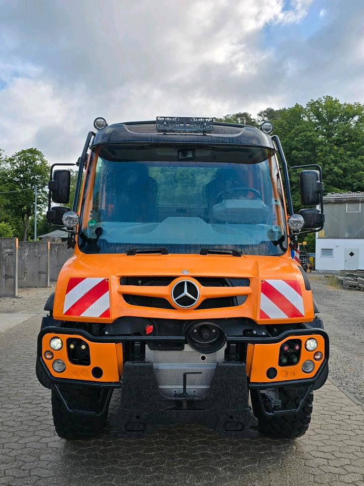 Neuwertiger Unimog U530 7800km EAS Easy-Drive Mercedes-Benz U 530 UGN UGE 405 527 535 435 430 Kipper - Snow removal vehicle: picture 3 Neuwertiger Unimog U530 7800km EAS Easy-Drive Mercedes-Benz U 530 UGN UGE 405 527 535 435 430 Kipper - Snow removal vehicle: picture 3