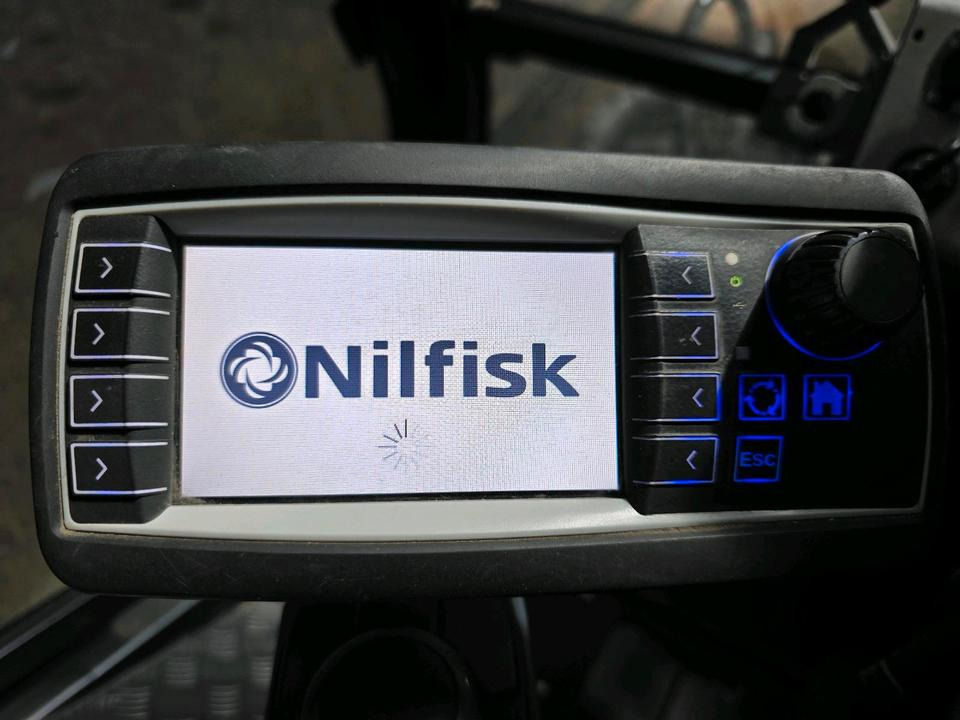 Road sweeper Nilfisk City Ranger 3500 Kehrmaschine Straßenkehrmaschine mit Schmidt Bediendisplay Hako Kehreinheit: picture 10