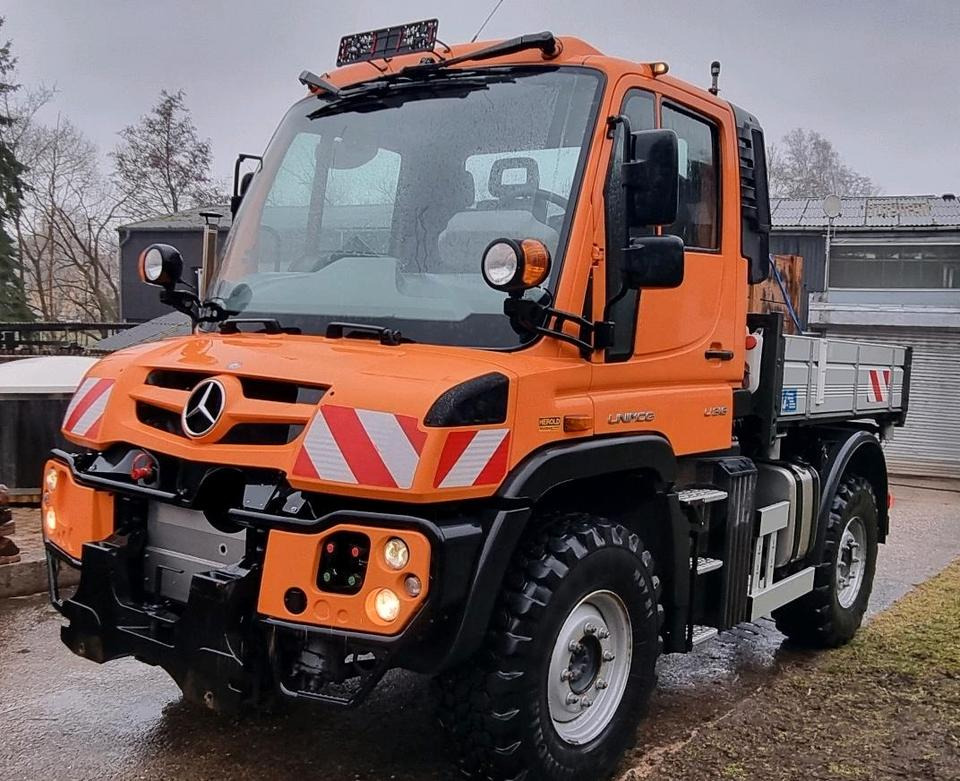 Unimog 405 U318 EAS 640-Betriebsstunden Mercedes-Benz 318 323 327 Automatik Euro6 - Dropside/ Flatbed truck, Municipal/ Special vehicle: picture 2 Unimog 405 U318 EAS 640-Betriebsstunden Mercedes-Benz 318 323 327 Automatik Euro6 - Dropside/ Flatbed truck, Municipal/ Special vehicle: picture 2