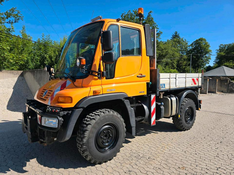 Unimog U290 405/10 UGN UGE Mercedes-Benz U 290 300 400 500 405/12 Kipper Pritsche - Snow removal vehicle: picture 1 Unimog U290 405/10 UGN UGE Mercedes-Benz U 290 300 400 500 405/12 Kipper Pritsche - Snow removal vehicle: picture 1
