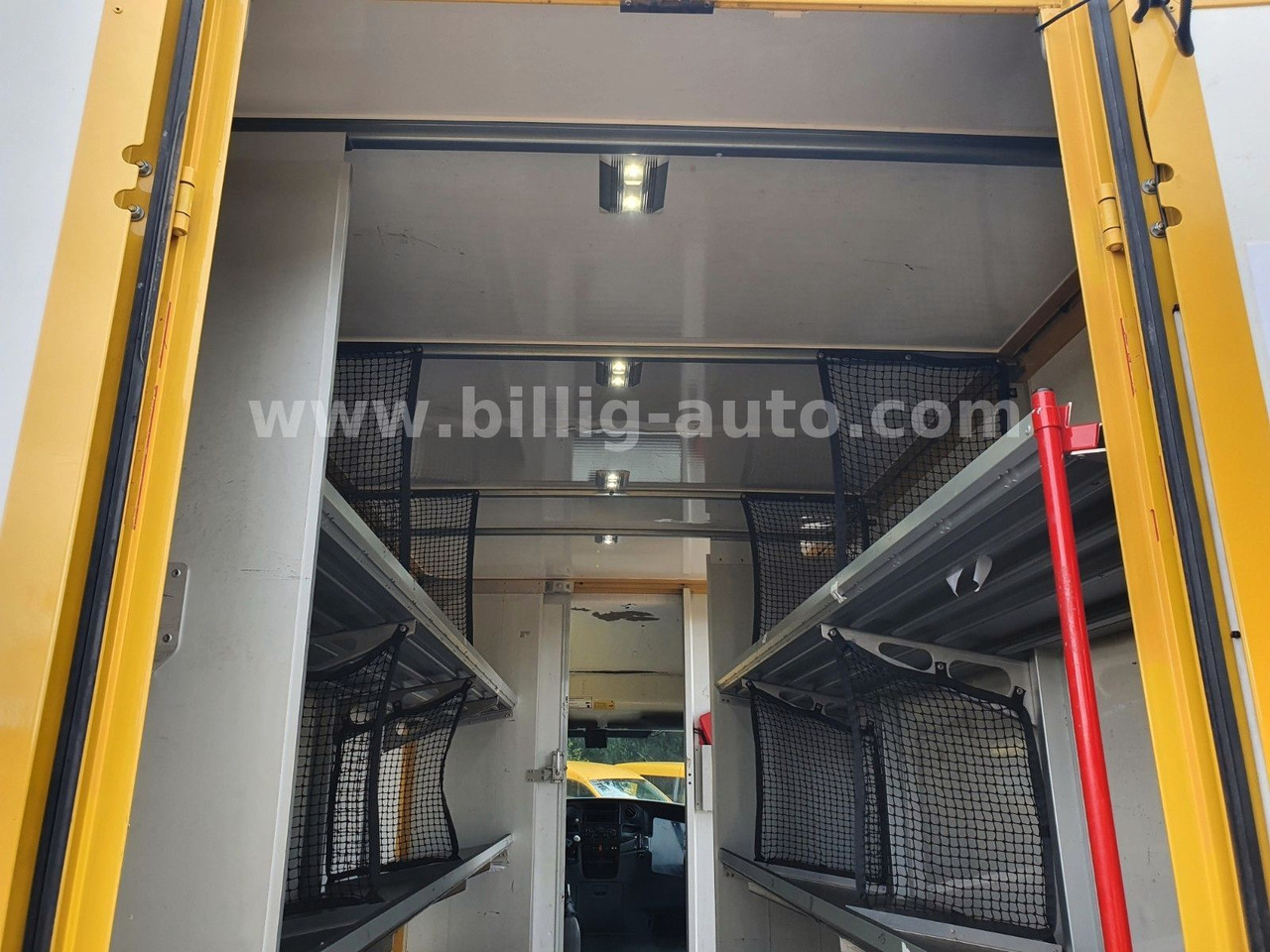 Iveco Daily Koffer Kasten Integralkoffer Automatik - Box van: picture 3 Iveco Daily Koffer Kasten Integralkoffer Automatik - Box van: picture 3