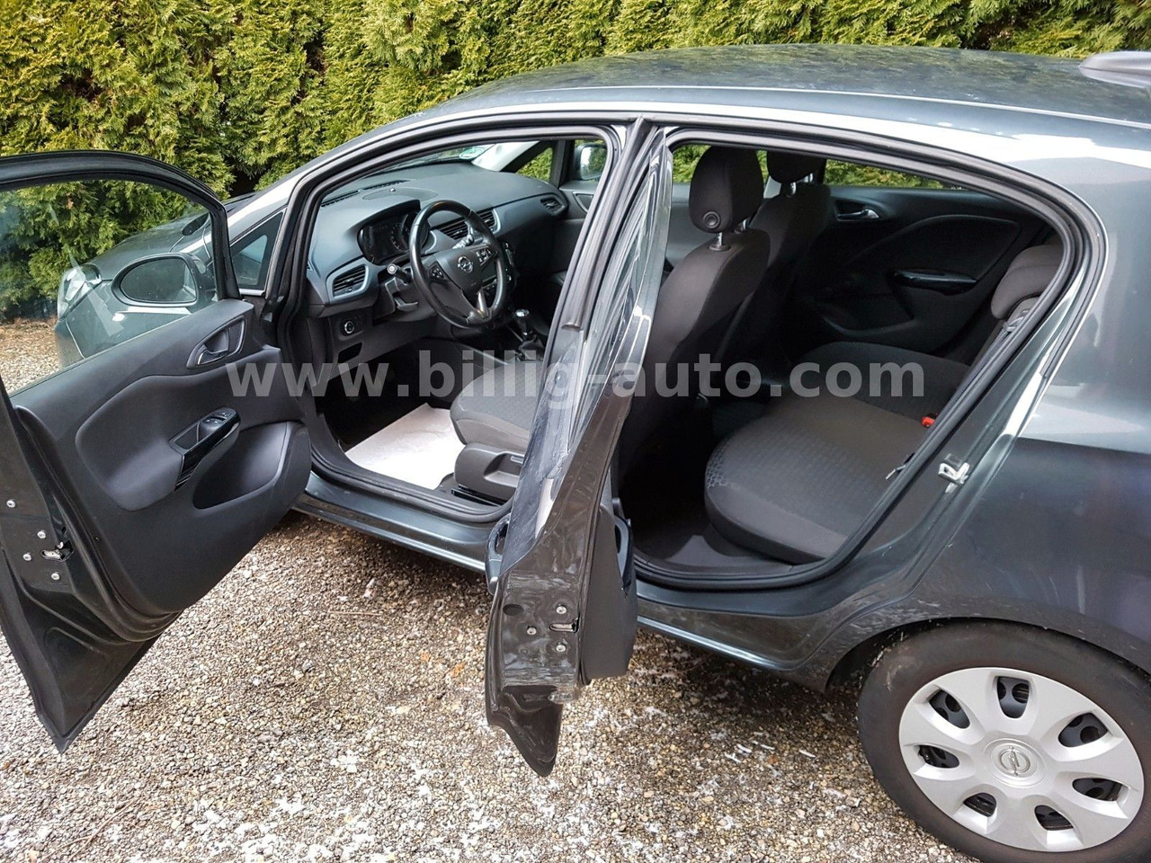 Opel Corsa Edition NAVI Bluetooth Handy PDC Tempomat - Car: picture 1 Opel Corsa Edition NAVI Bluetooth Handy PDC Tempomat - Car: picture 1