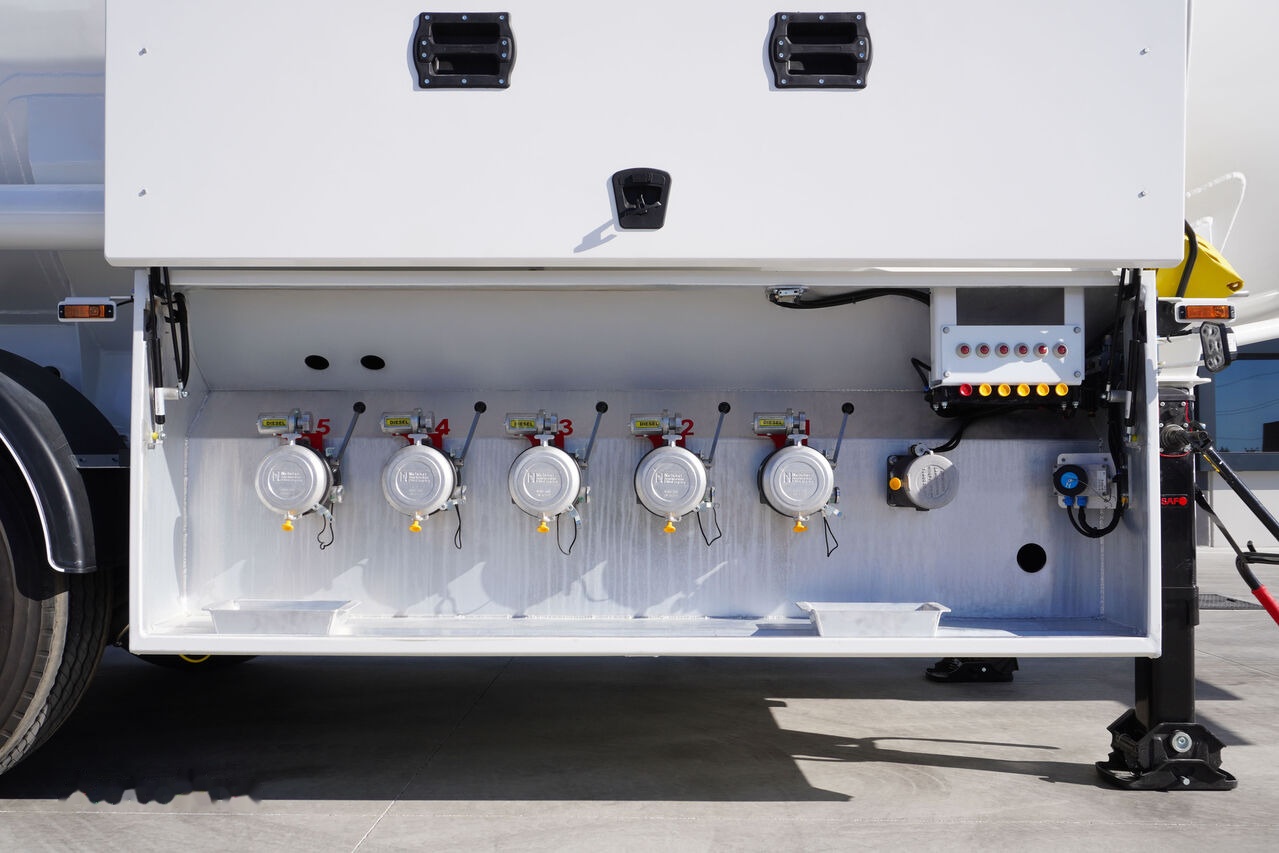 New Tank semi-trailer for transportation of fuel EFEMMAK E.FAST.GN.38.5 ADR Aluminum Fuel Trailer: picture 11