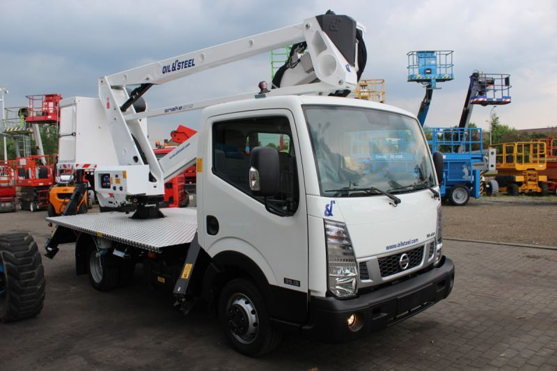 Oil&Steel Snake 2112 - 21 m zamontowany na podwoziu Nissan Cabstar NT400 - Truck mounted aerial platform: picture 2 Oil&Steel Snake 2112 - 21 m zamontowany na podwoziu Nissan Cabstar NT400 - Truck mounted aerial platform: picture 2