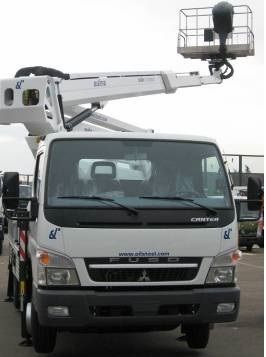 Oil&Steel Snake 2815 Plus 28 m zamontowany na Mitsubishi Fuso - Truck mounted aerial platform: picture 1 Oil&Steel Snake 2815 Plus 28 m zamontowany na Mitsubishi Fuso - Truck mounted aerial platform: picture 1
