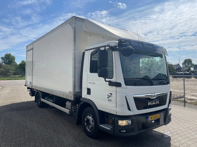 MAN TGL 12.180 / DHOLLANDIA 1500 KG LAADKLEP / AUTOMAAT / - Box truck: picture 4 MAN TGL 12.180 / DHOLLANDIA 1500 KG LAADKLEP / AUTOMAAT / - Box truck: picture 4