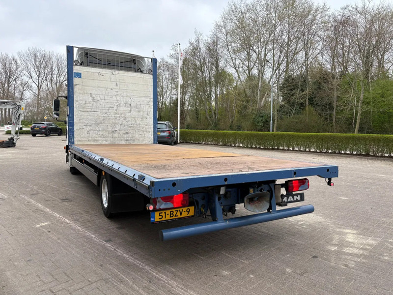 MAN TGL 8.250 / 6 CILINDER / SLAAPCABINE / STANDKACHEL - NACHTAIRCO / VANGMUIL 40 mm / AUTOMAAT / ALCOA VELGEN / APK - TUV JANUARI 2 - Dropside/ Flatbed truck: picture 3 MAN TGL 8.250 / 6 CILINDER / SLAAPCABINE / STANDKACHEL - NACHTAIRCO / VANGMUIL 40 mm / AUTOMAAT / ALCOA VELGEN / APK - TUV JANUARI 2 - Dropside/ Flatbed truck: picture 3