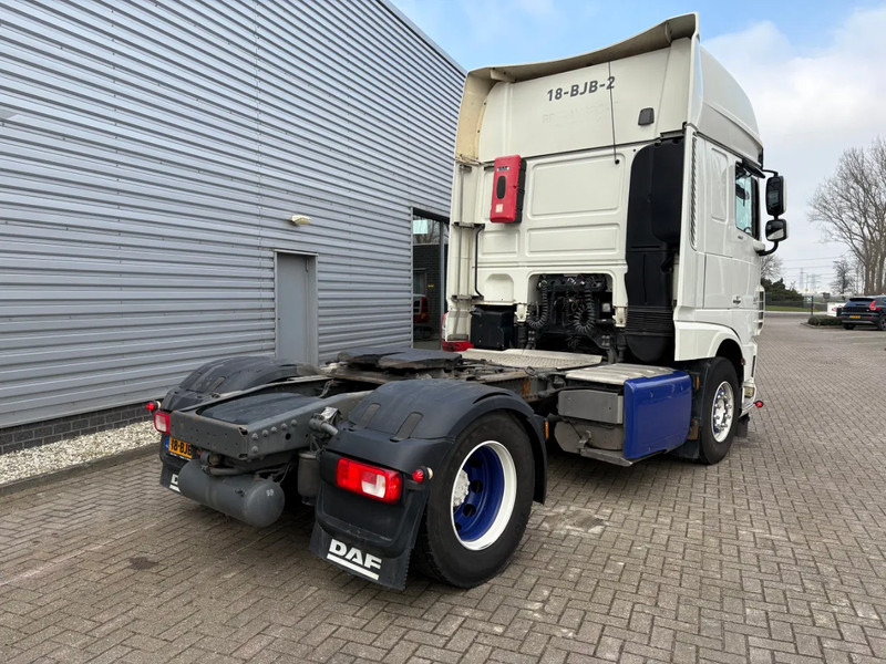 DAF XF 460 4x2 / APK - TUV JANUARI 2026 / HOLLAND TRUCK / ADR KLASSE I II III / 2 BEDS / - Tractor unit: picture 4 DAF XF 460 4x2 / APK - TUV JANUARI 2026 / HOLLAND TRUCK / ADR KLASSE I II III / 2 BEDS / - Tractor unit: picture 4