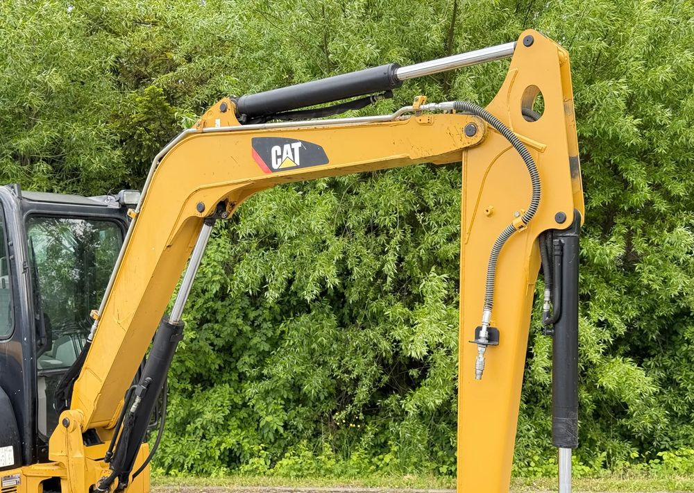 Caterpillar Minikoparka * CAT 305.5 CR * Sprowadzona ! * Bardzo Dobry Stan * Minikoparka - Crawler excavator: picture 3 Caterpillar Minikoparka * CAT 305.5 CR * Sprowadzona ! * Bardzo Dobry Stan * Minikoparka - Crawler excavator: picture 3