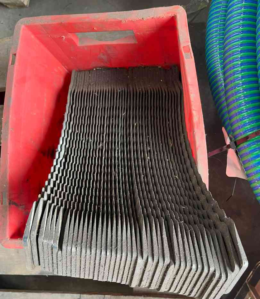 Bergmann Silagemes messenset B02-1011 Carex, Shuttle, Royal, Repex weidebouwmachines - Self-loading wagon: picture 2 Bergmann Silagemes messenset B02-1011 Carex, Shuttle, Royal, Repex weidebouwmachines - Self-loading wagon: picture 2
