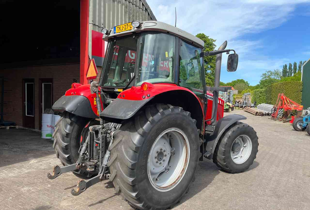 Massey Ferguson 5435 Dyna-4 Tractoren - Farm tractor: picture 4 Massey Ferguson 5435 Dyna-4 Tractoren - Farm tractor: picture 4