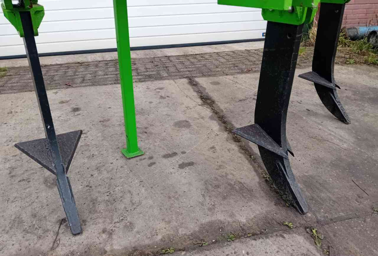 STP GL3 woelpoot, diepwoeler, grondbewerking - Cultivator: picture 4 STP GL3 woelpoot, diepwoeler, grondbewerking - Cultivator: picture 4