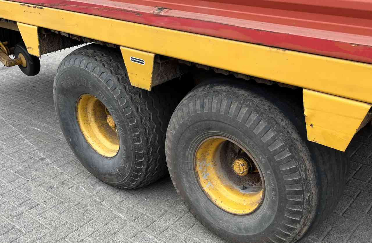 Schuitemaker Rapide 100 Ladewagen/Opraapwagen Weidebouwmachines - Self-loading wagon: picture 5 Schuitemaker Rapide 100 Ladewagen/Opraapwagen Weidebouwmachines - Self-loading wagon: picture 5