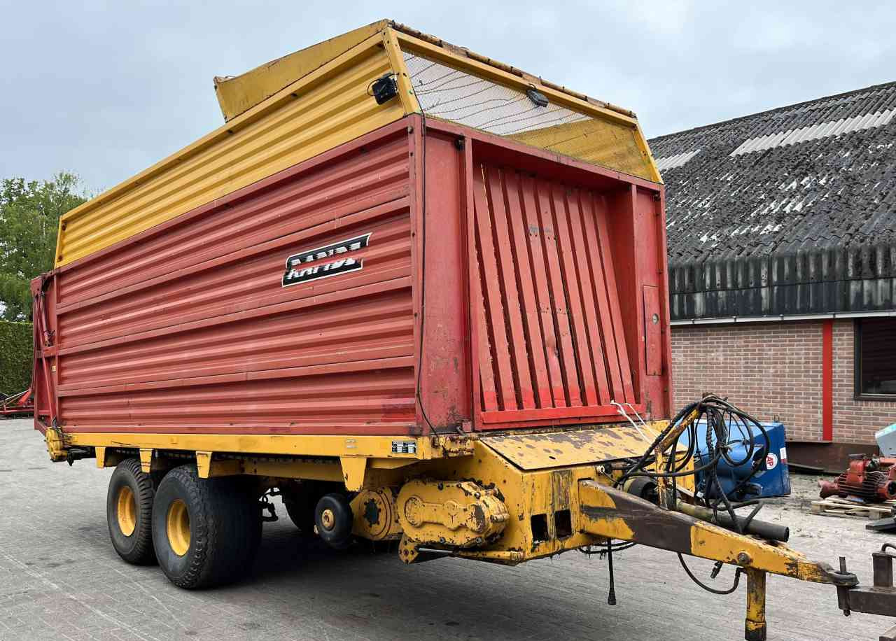 Schuitemaker Rapide 100 Ladewagen/Opraapwagen Weidebouwmachines - Self-loading wagon: picture 1 Schuitemaker Rapide 100 Ladewagen/Opraapwagen Weidebouwmachines - Self-loading wagon: picture 1