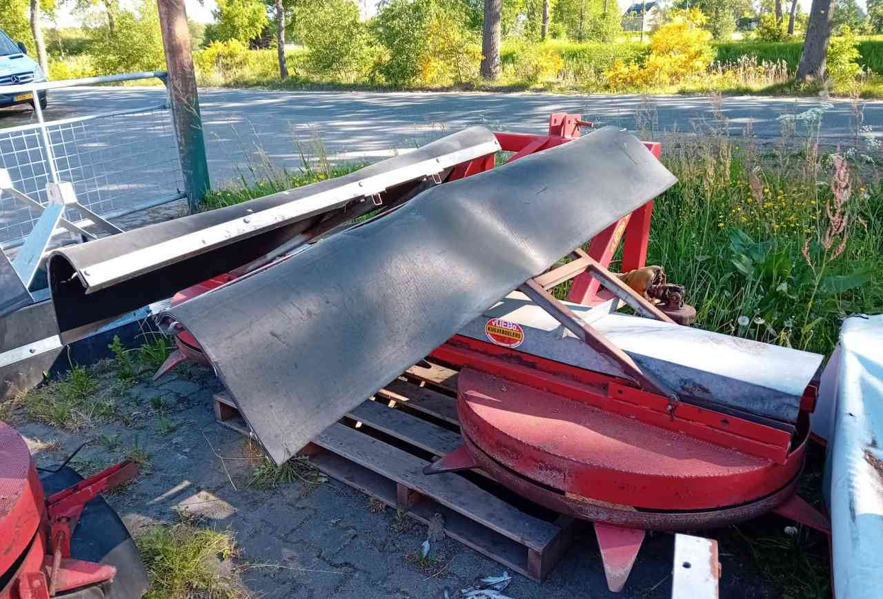 Vliebo VLK1100 kuilverdeler - Straw shredder: picture 3 Vliebo VLK1100 kuilverdeler - Straw shredder: picture 3