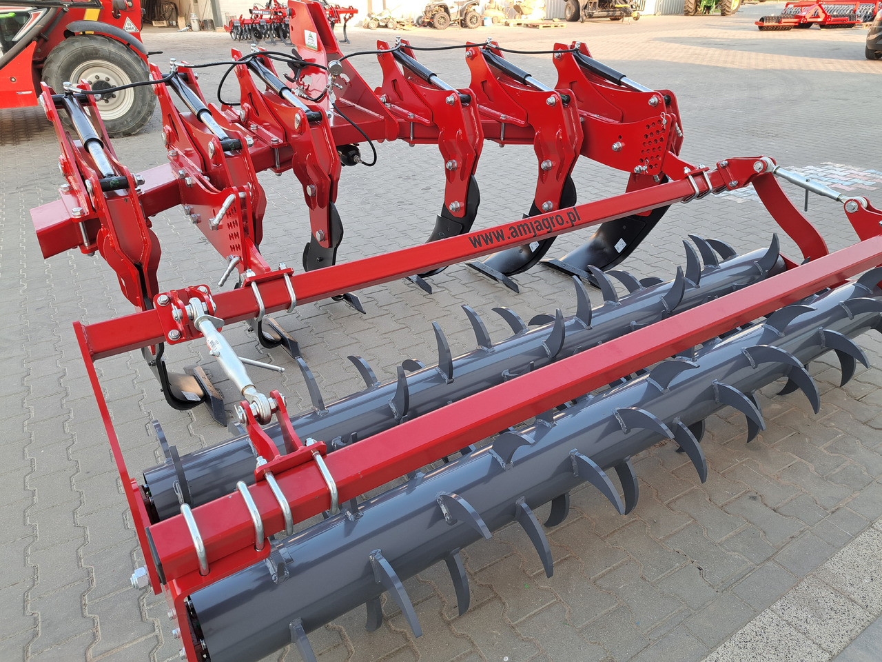 AMJ AGRO 6 łap - Subsoiler: picture 2 AMJ AGRO 6 łap - Subsoiler: picture 2