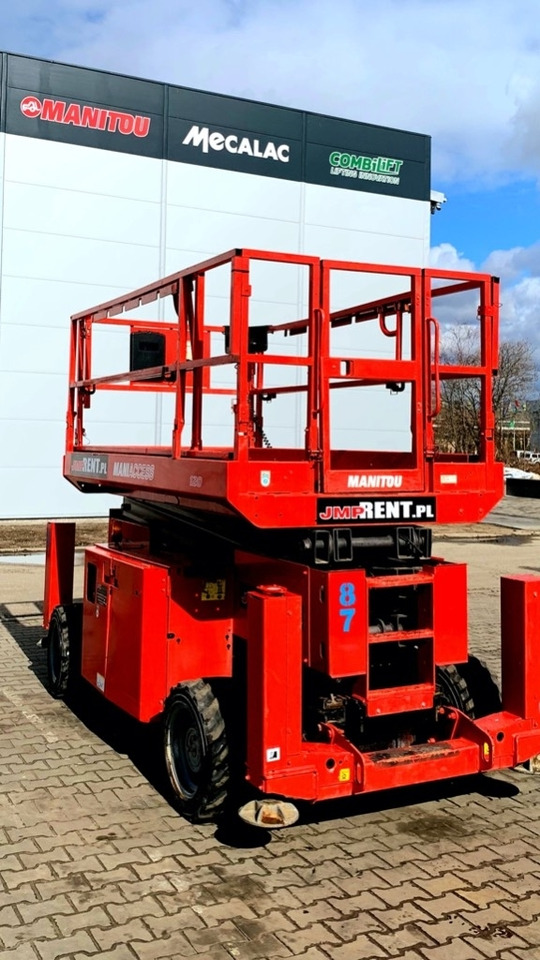 Manitou 120SC - Scissor lift: picture 3 Manitou 120SC - Scissor lift: picture 3