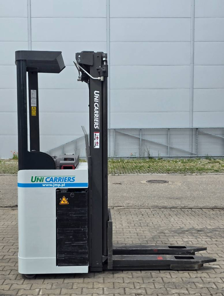 UniCarriers ASN 160 - Reach truck: picture 2 UniCarriers ASN 160 - Reach truck: picture 2