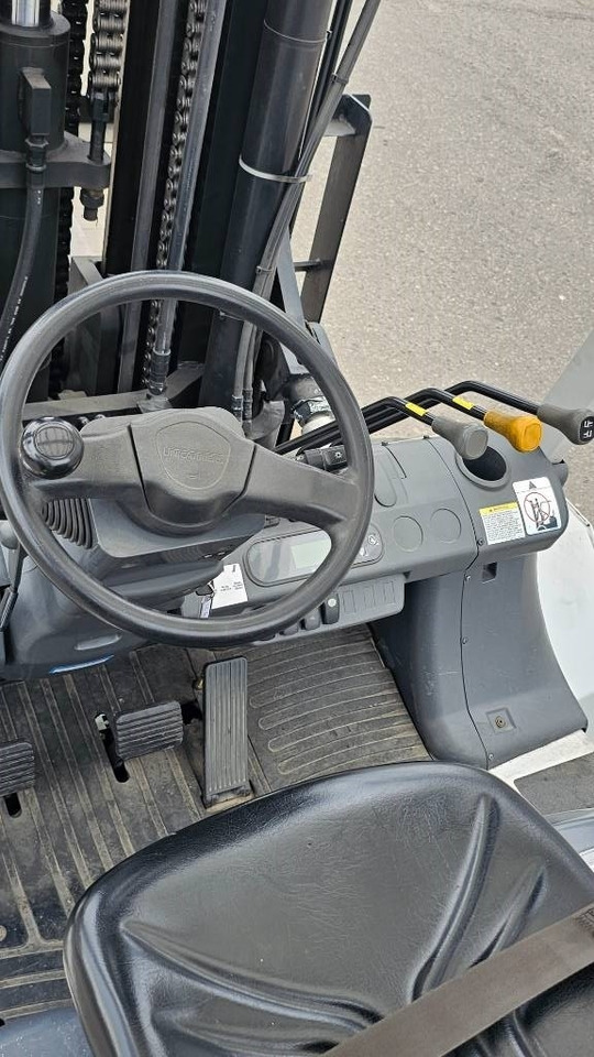 Diesel forklift UniCarriers ZX80 FD80-3 TRIPLEX 6m: picture 15