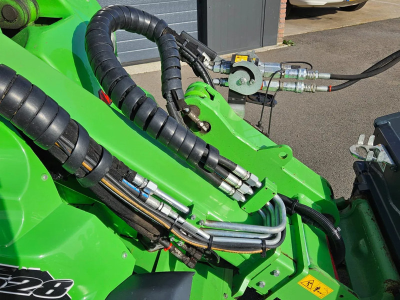 Compact track loader Avant 528: picture 18 Compact track loader Avant 528: picture 18