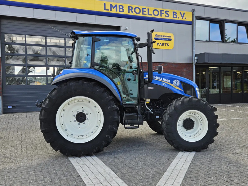 New Holland T5.85 Dual command - Farm tractor: picture 3 New Holland T5.85 Dual command - Farm tractor: picture 3