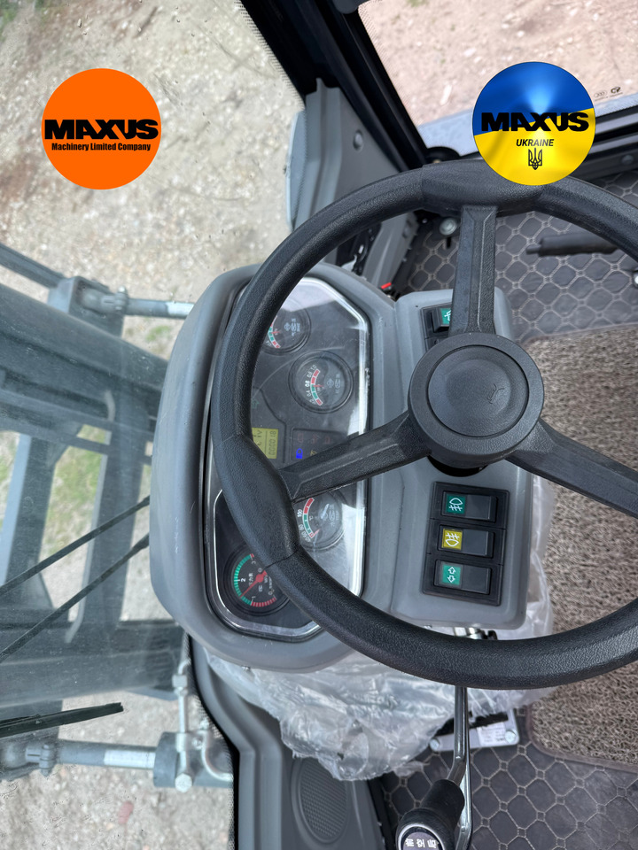 Maxus NEW off-road 4x4 forklift 50HP - Rough terrain forklift: picture 3 Maxus NEW off-road 4x4 forklift 50HP - Rough terrain forklift: picture 3
