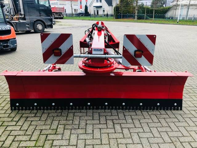 EVERS Proff N 3000 Grondschaaf - Attachment for Agricultural machinery: picture 3 EVERS Proff N 3000 Grondschaaf - Attachment for Agricultural machinery: picture 3