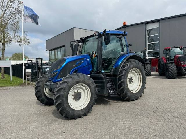 Valtra N134 Versu Smart Touch, GPS - Farm tractor: picture 4 Valtra N134 Versu Smart Touch, GPS - Farm tractor: picture 4