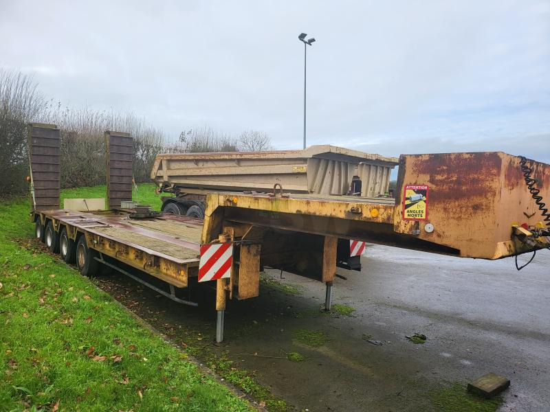ACTM Porte Engins 4 Essieux - Low loader semi-trailer: picture 1 ACTM Porte Engins 4 Essieux - Low loader semi-trailer: picture 1