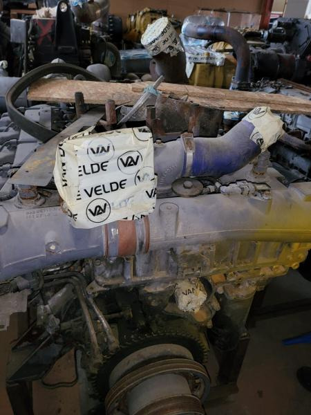 Deutz CD 2015 V08 - Engine for Construction machinery: picture 4 Deutz CD 2015 V08 - Engine for Construction machinery: picture 4