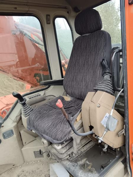 Crawler excavator Doosan Solar 255LC-V: picture 10