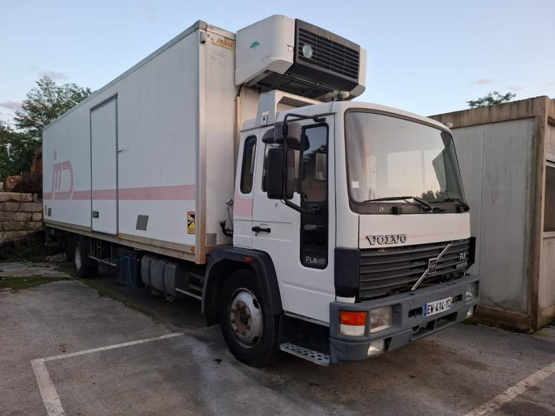 Volvo FL6 - Refrigerator truck: picture 2 Volvo FL6 - Refrigerator truck: picture 2