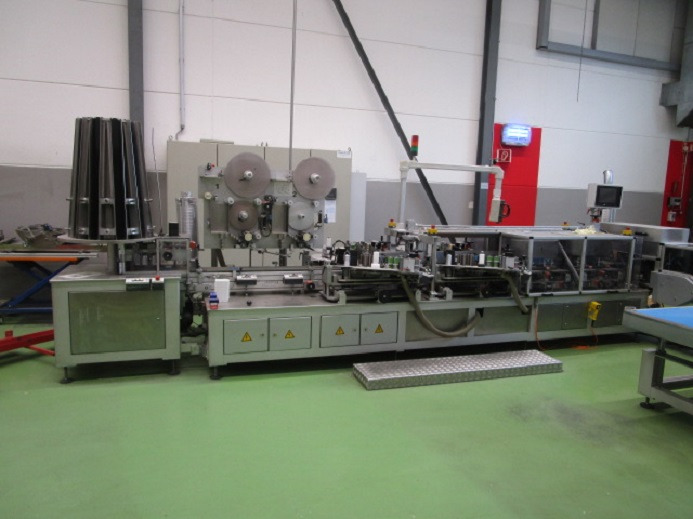 BECHER ETIKETTIERANLAGE SCHLEUTER GU 4S 6 - Industrial equipment: picture 2 BECHER ETIKETTIERANLAGE SCHLEUTER GU 4S 6 - Industrial equipment: picture 2