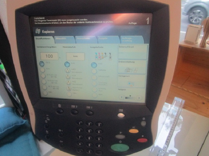 XEROX DC250 (Drucken, Kopieren, Scannen) mit Broschürenfinischer - Digital printing machine: picture 4 XEROX DC250 (Drucken, Kopieren, Scannen) mit Broschürenfinischer - Digital printing machine: picture 4