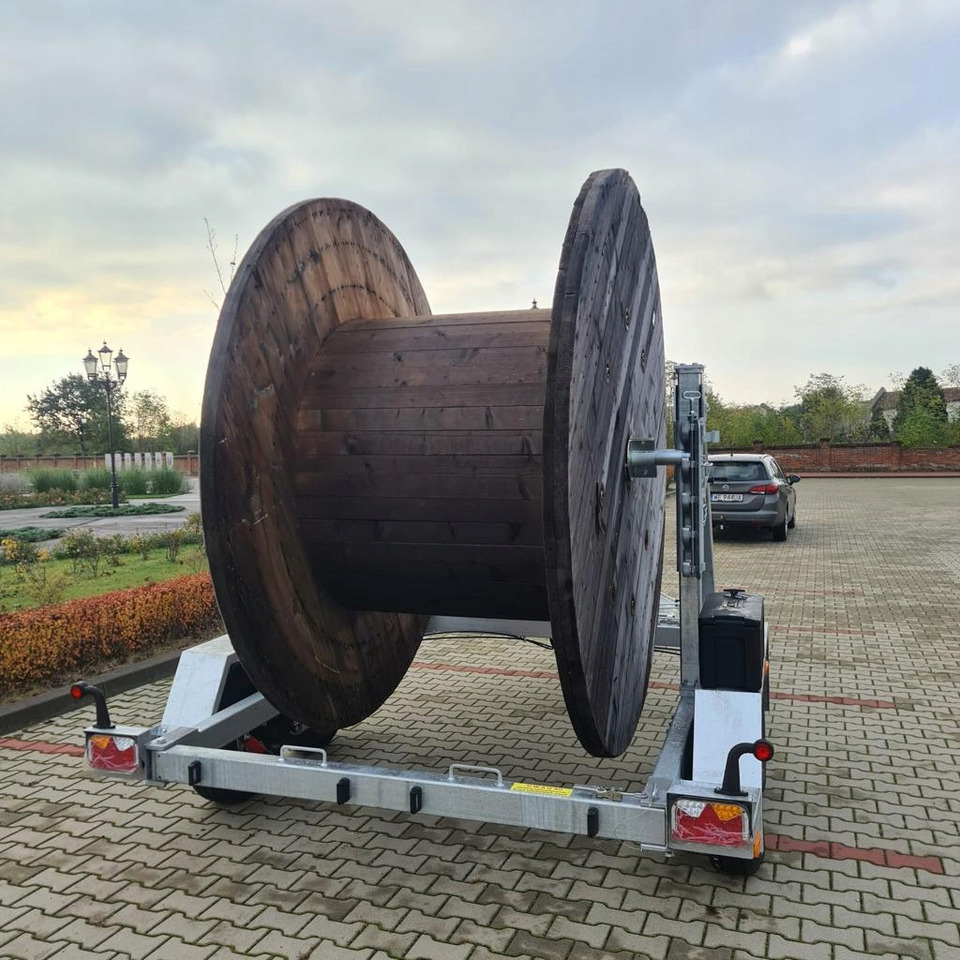 PRZYCZEPA SŁUPOWA KABLOWA PRZEWÓZ KABLI 3500 KG / POLE CABLE TRAILER FOR CABLE TRANSPORT 3500 KG - Cable drum trailer: picture 3 PRZYCZEPA SŁUPOWA KABLOWA PRZEWÓZ KABLI 3500 KG / POLE CABLE TRAILER FOR CABLE TRANSPORT 3500 KG - Cable drum trailer: picture 3