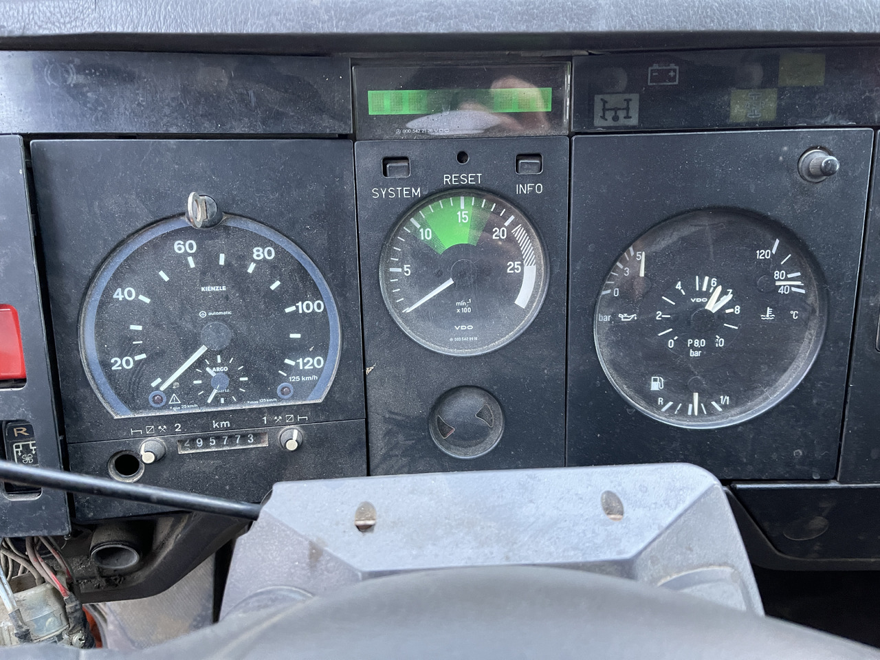 Vacuum truck Mercedes-Benz 2531L: picture 22