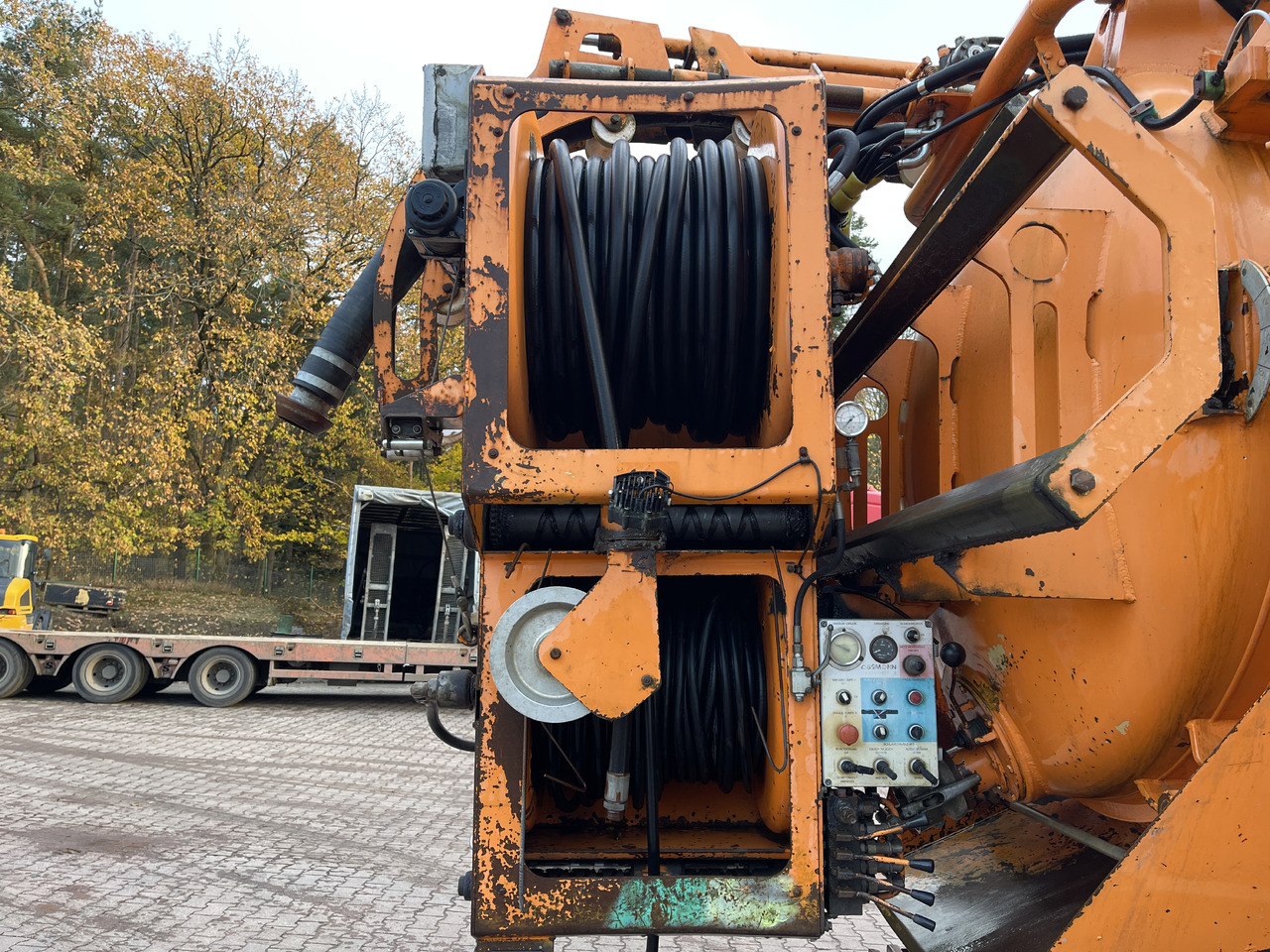 Vacuum truck Mercedes-Benz 2531L: picture 11