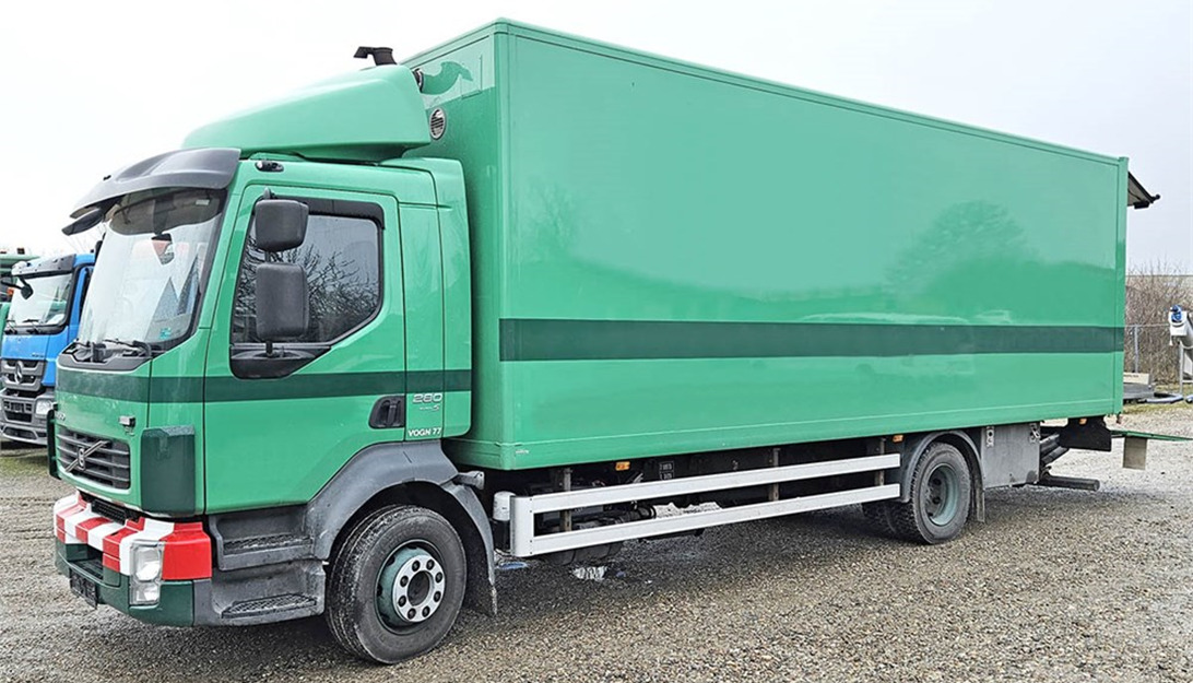 Volvo Industrial pressure washer - Municipal/ Special vehicle, Truck: picture 1 Volvo Industrial pressure washer - Municipal/ Special vehicle, Truck: picture 1